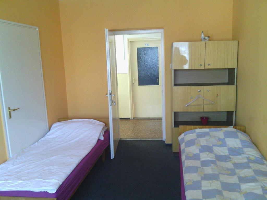 Centrum Panzio Капошвар Номер фото